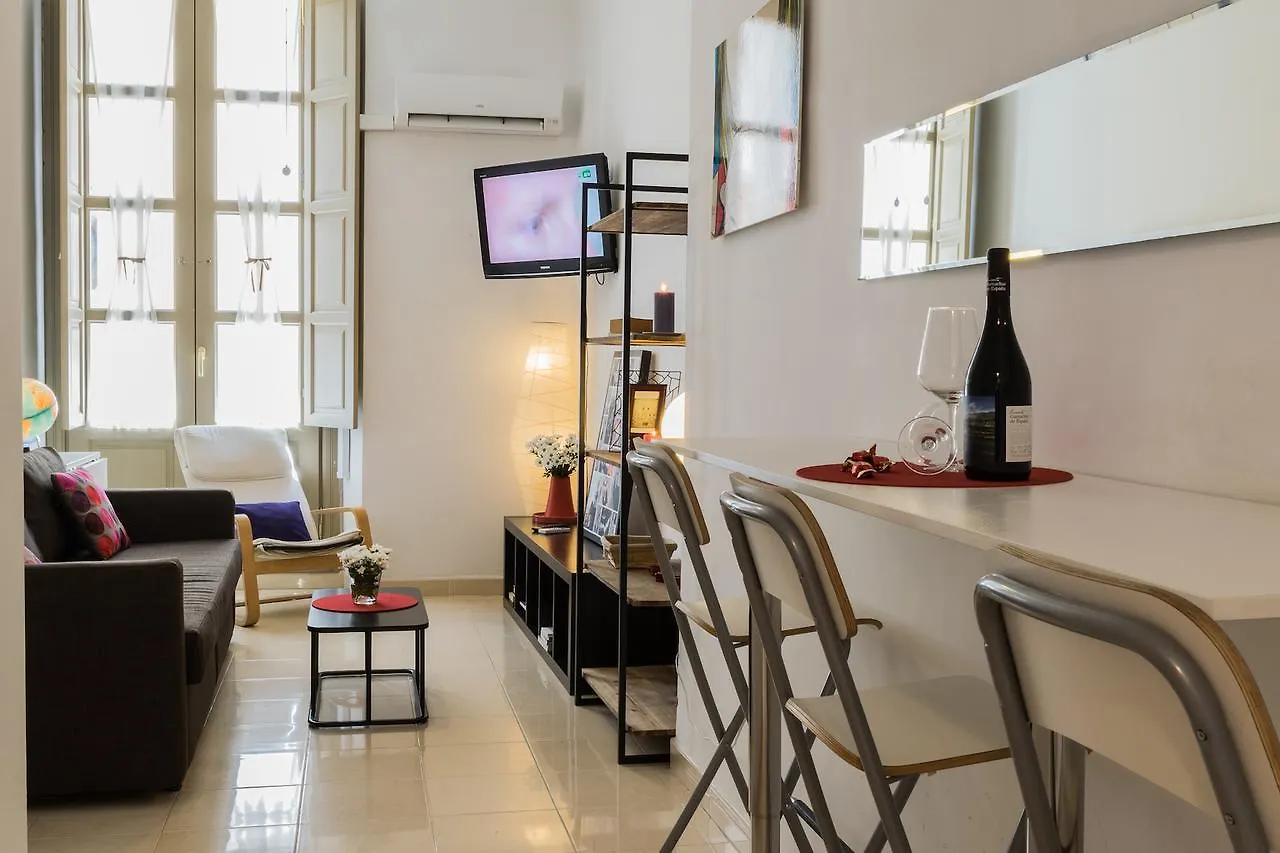 Malama Apartamentos Turisticos Málaga